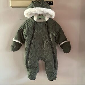 Baby snowsuit size 3m